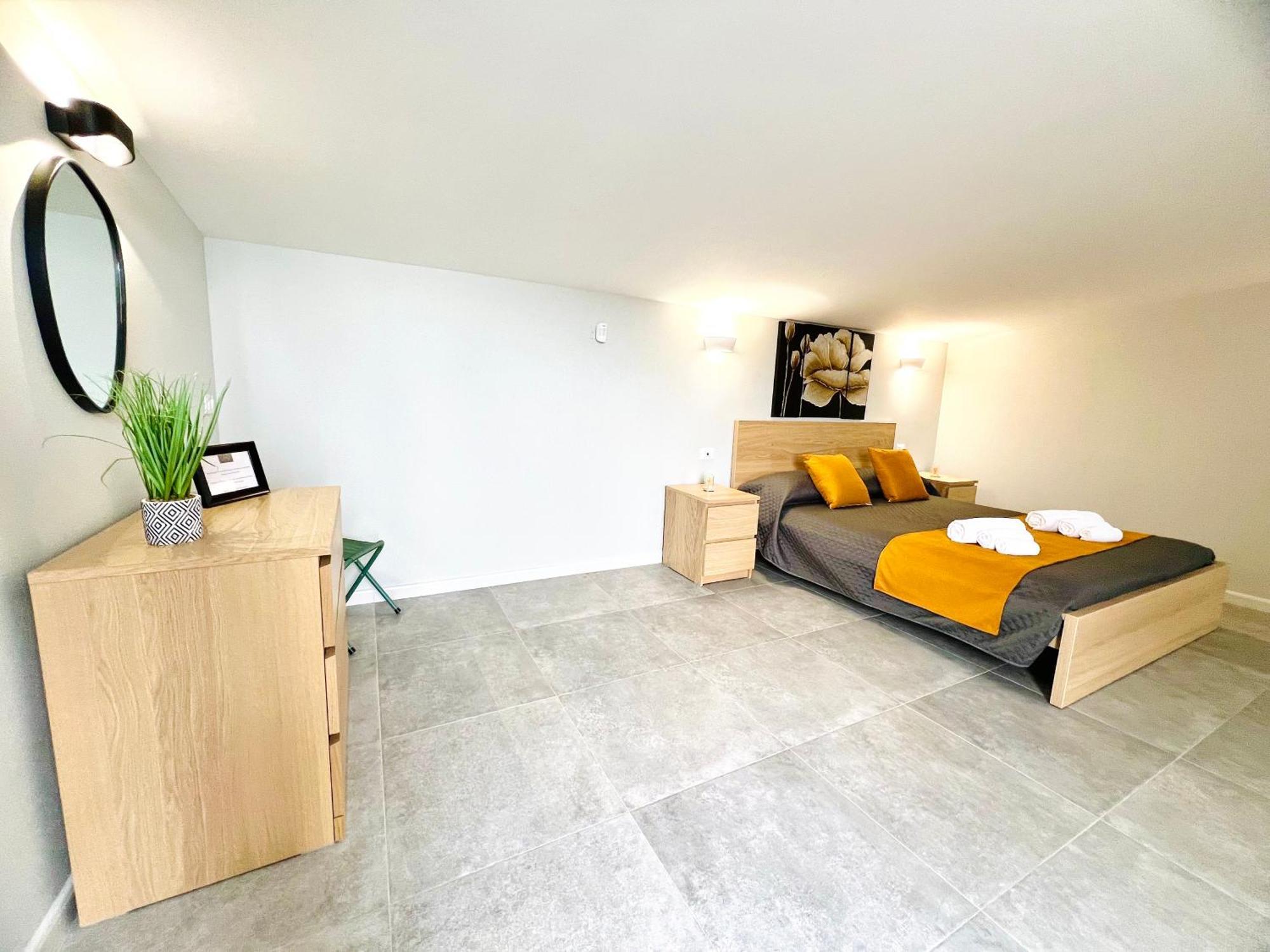 Piante Del Principe Apartment Carini Bagian luar foto