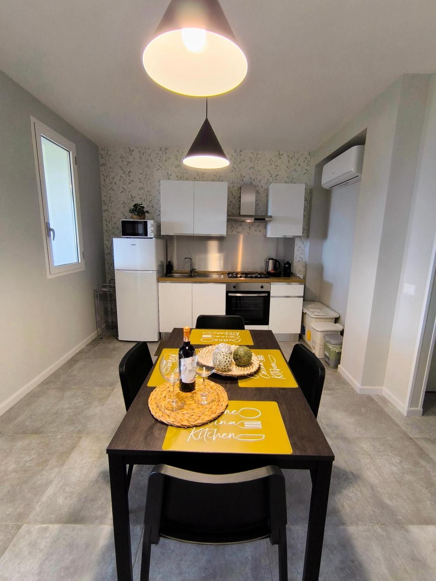 Piante Del Principe Apartment Carini Bagian luar foto